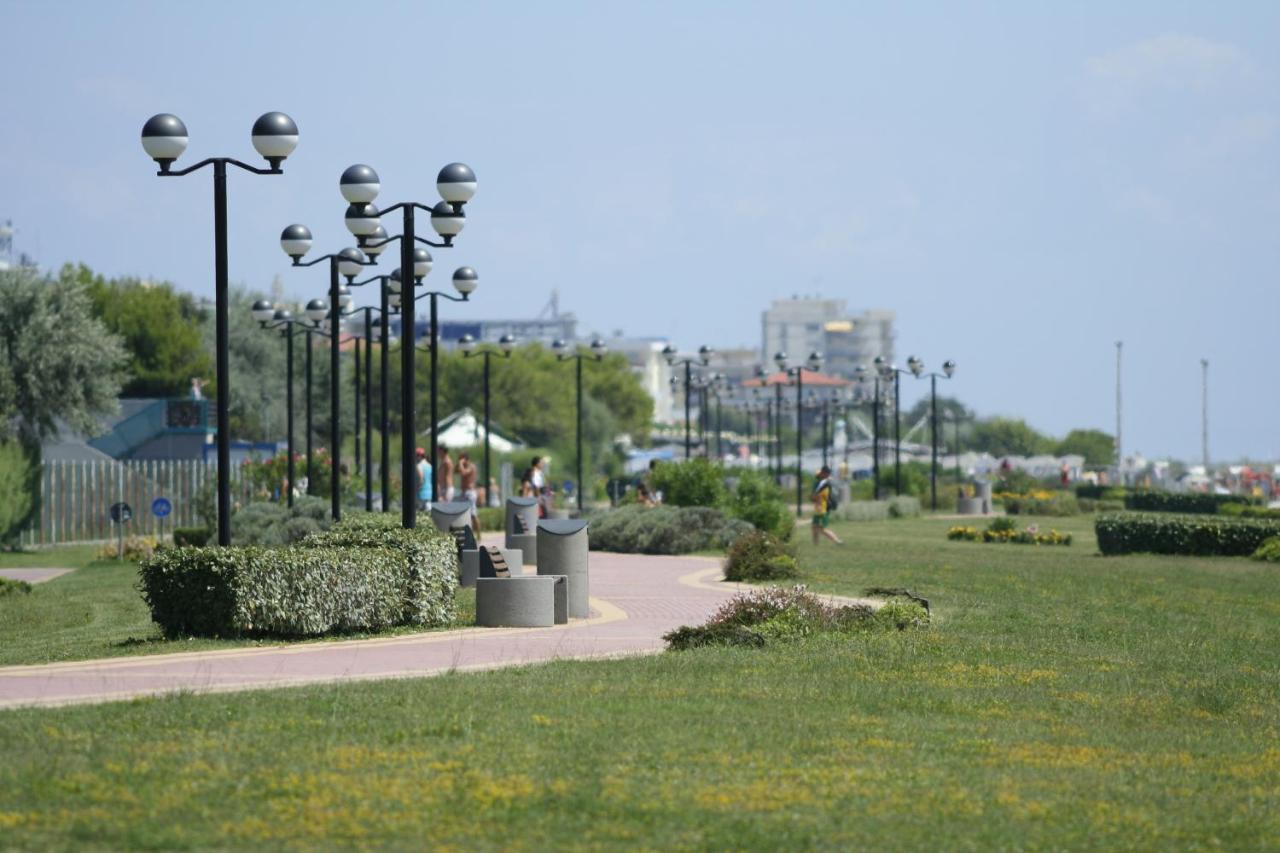 Sole B Apartment Bibione Luaran gambar